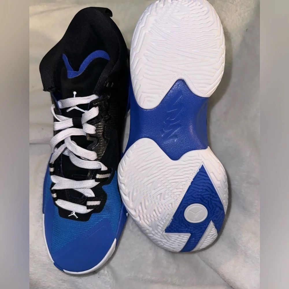 Nike Jordan Zion 1 Mens Trainers Sneakers 7Y